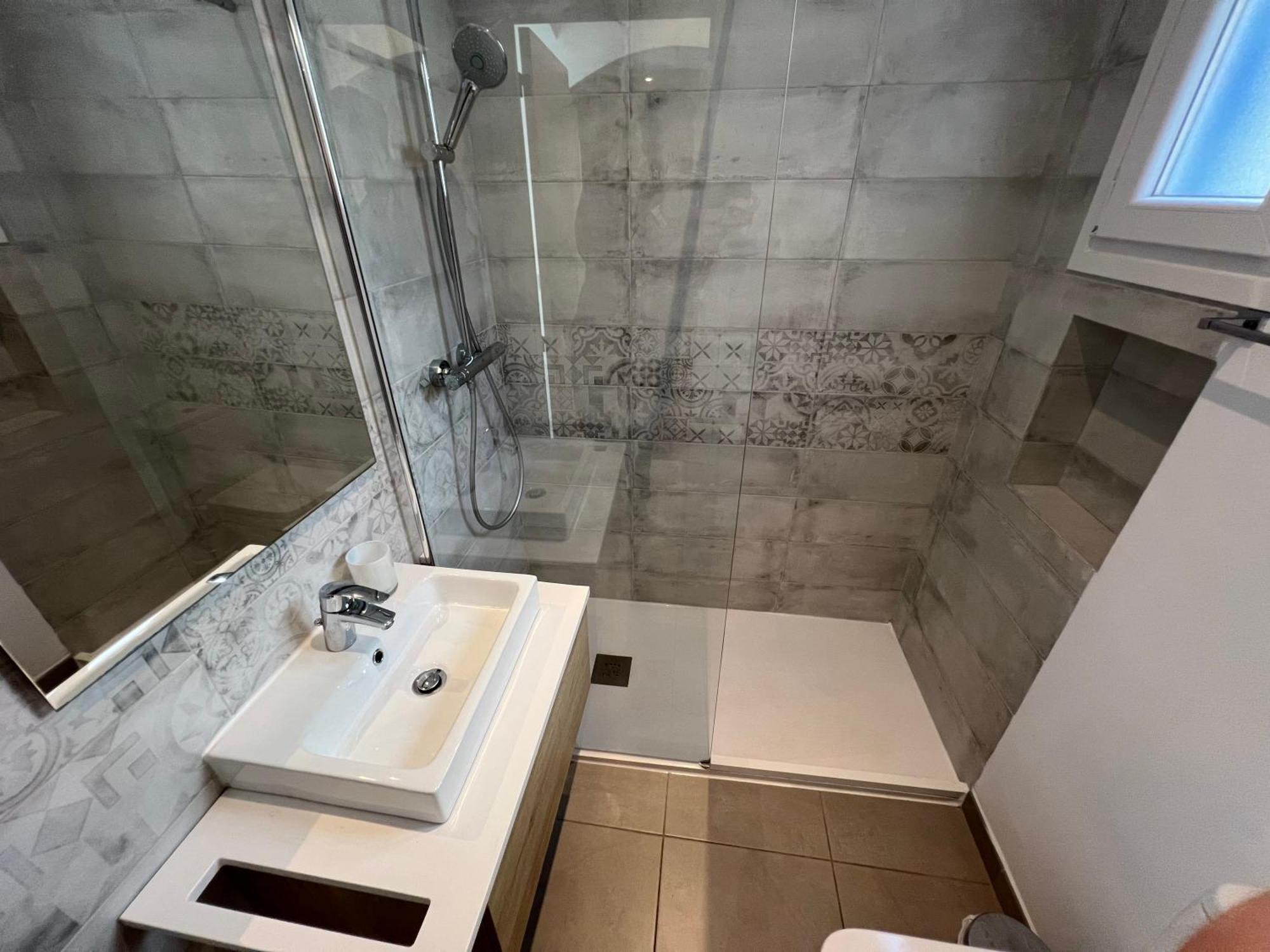 Apartmán Luxe 2Br Family Oasis In Gibraltar Exteriér fotografie